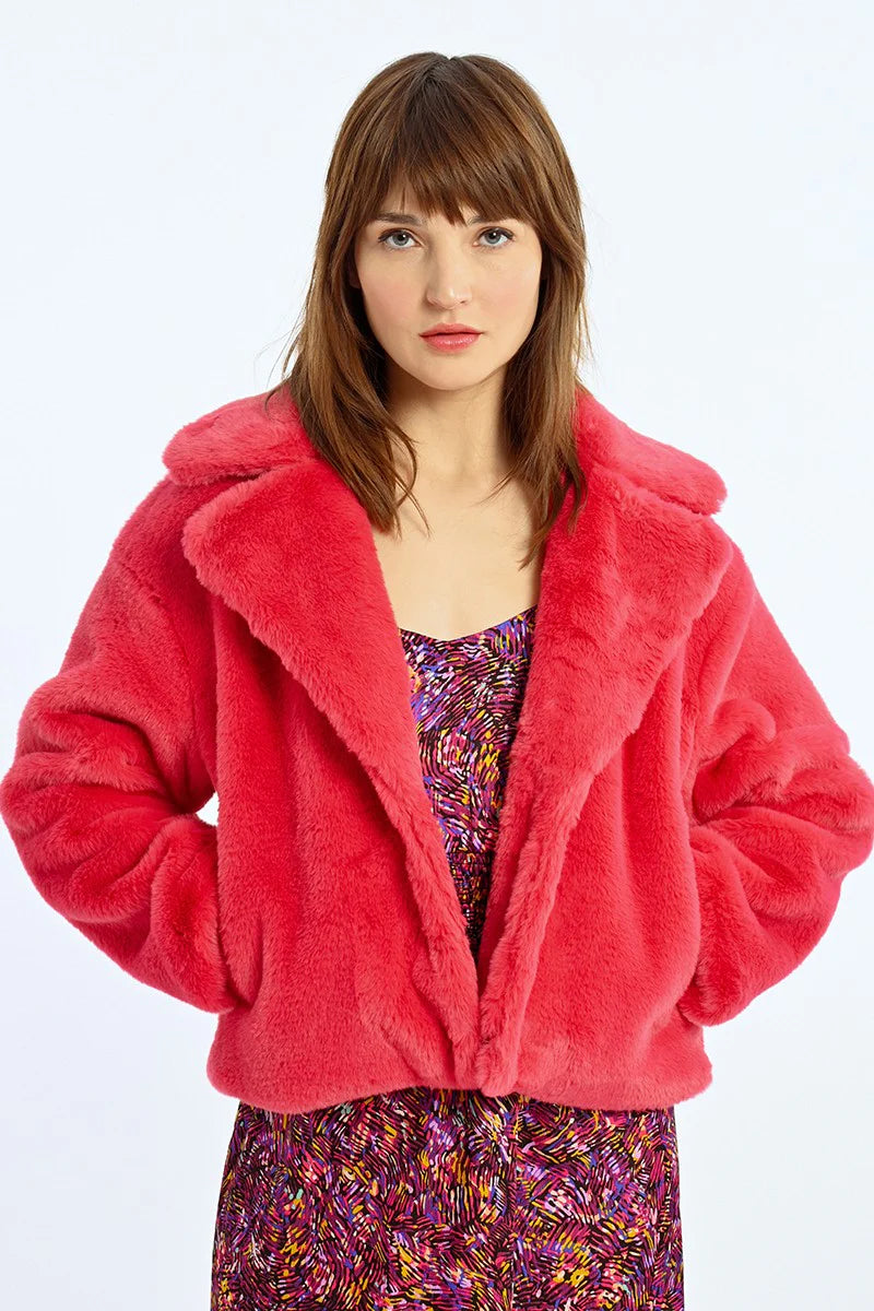 Short Textured Jacket - Fuchsia